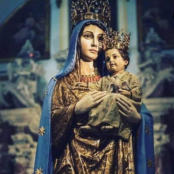 LE FESTE DI SETTEMBRE NEL SEGNO DELLA SPERANZA.  IL COMITATO FESTE OFFRE IL DONO A S.E. EMIDIO CIPOLLONE CHE LO HA GIRATO ALLA CARITAS DIOCESANA